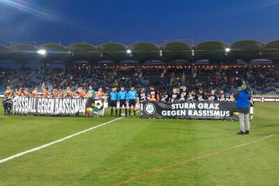 Antirassismusaktion bei SK Sturm Graz vs. FC Wacker Innsbruck